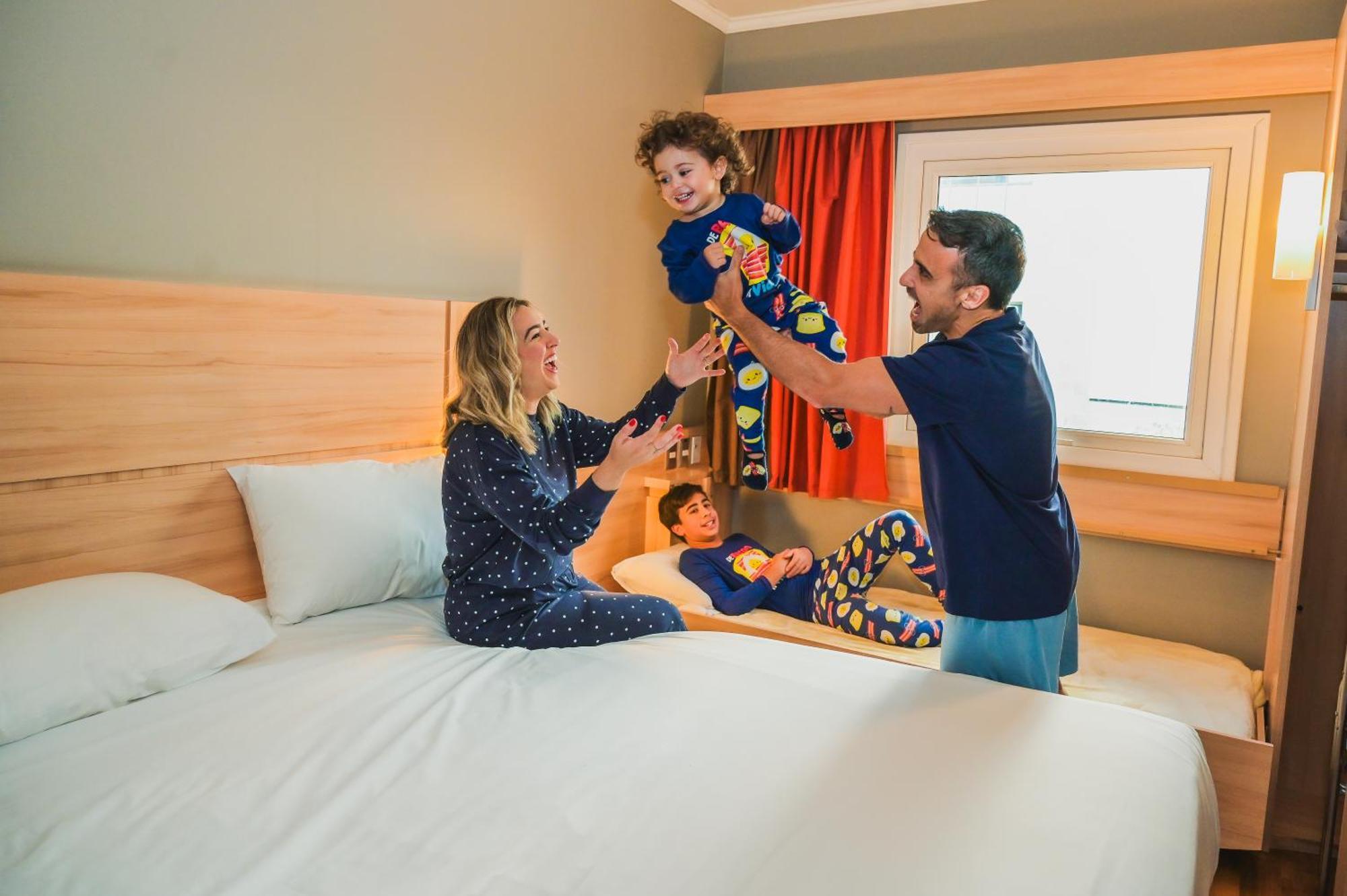 Ibis Condes Hotel